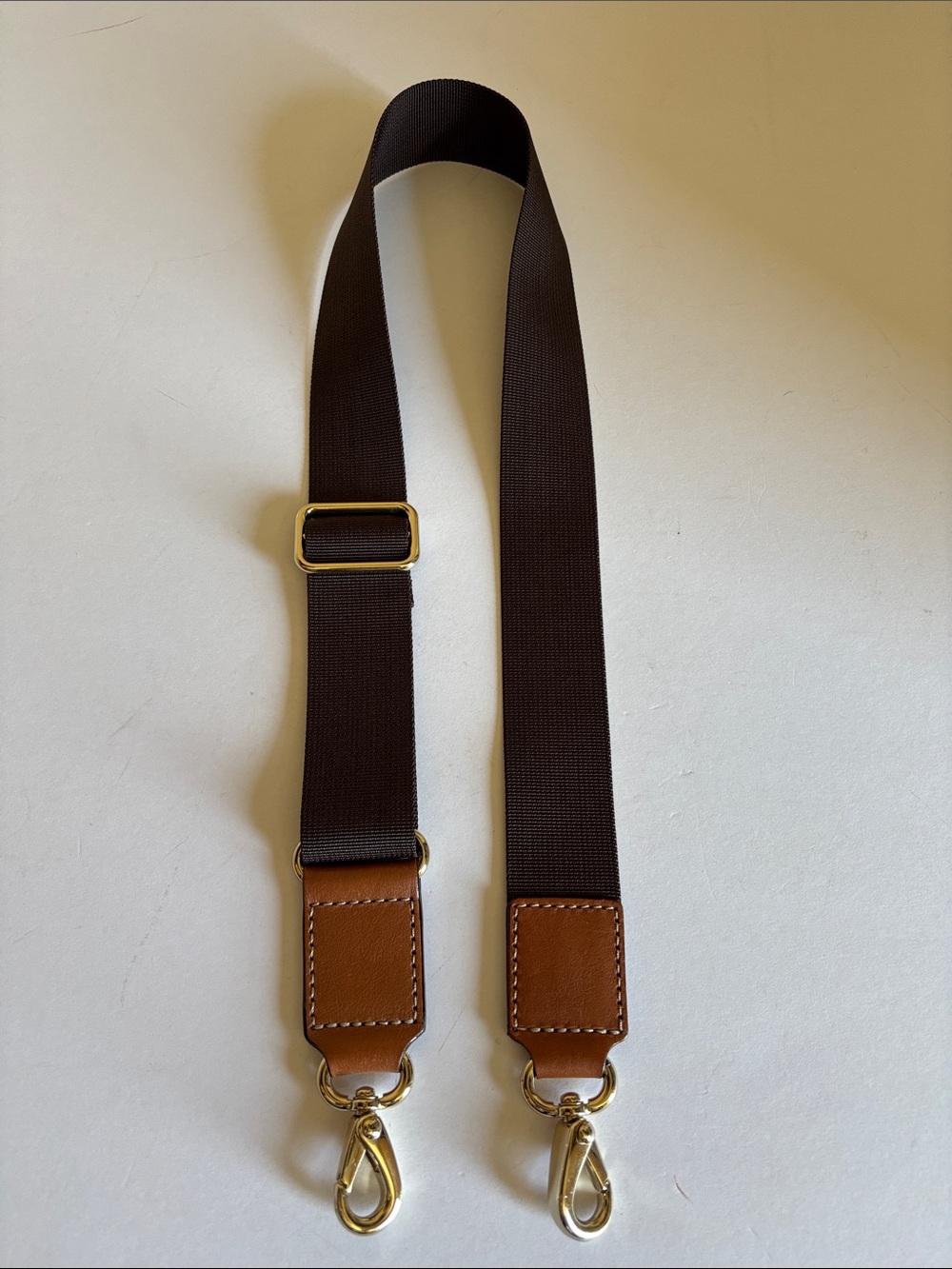 Bag replacement strap